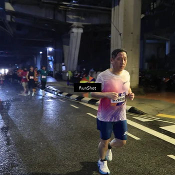 Runner Photo 7907814