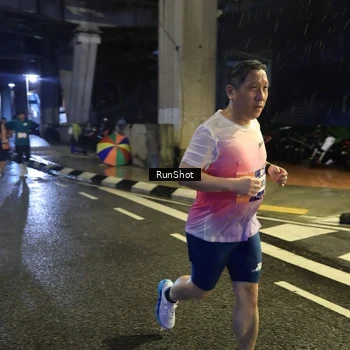 Runner Photo 7907820