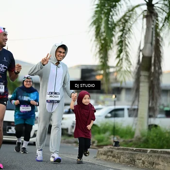 Runner Photo 7907828