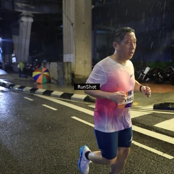 Runner Photo 7907830