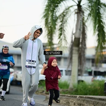 Runner Photo 7907843