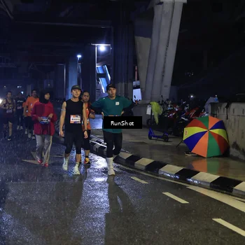 Runner Photo 7907846