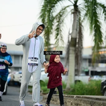 Runner Photo 7907855