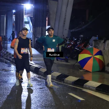 Runner Photo 7907858