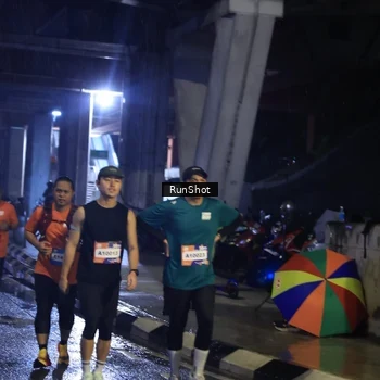 Runner Photo 7907861