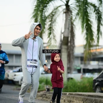 Runner Photo 7907862