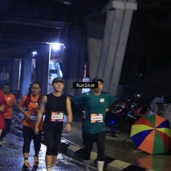 Runner Photo 7907863