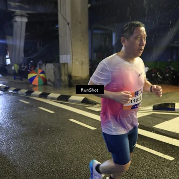 Runner Photo 7907865
