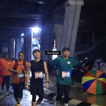 Runner Photo 7907868