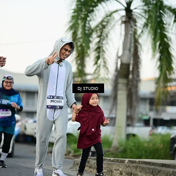 Runner Photo 7907871