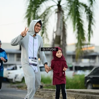 Runner Photo 7907877