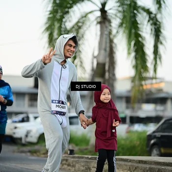 Runner Photo 7907881