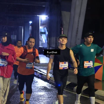 Runner Photo 7907889
