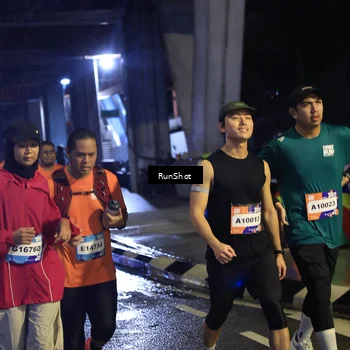 Runner Photo 7907899