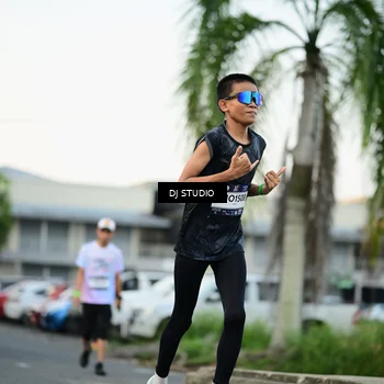 Runner Photo 7907907