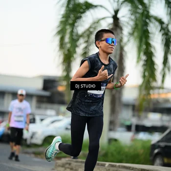 Runner Photo 7907908