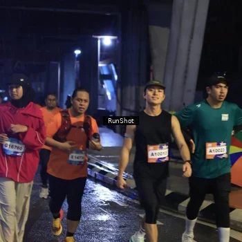 Runner Photo 7907919