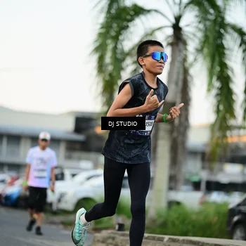 Runner Photo 7907921