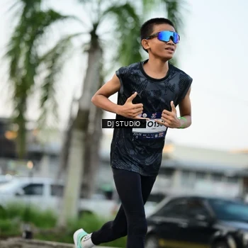 Runner Photo 7907924
