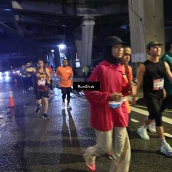 Runner Photo 7907927