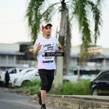 Runner Photo 7907929