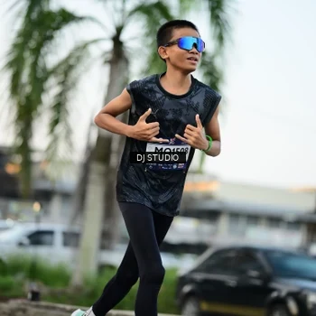 Runner Photo 7907930