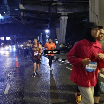 Runner Photo 7907931