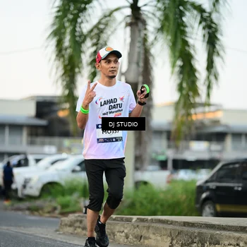 Runner Photo 7907935