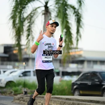 Runner Photo 7907945