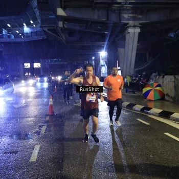 Runner Photo 7907946