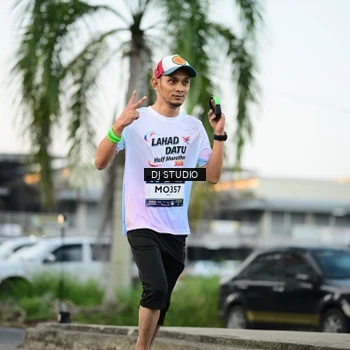 Runner Photo 7907949