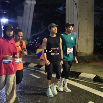 Runner Photo 7907955