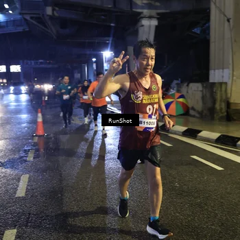 Runner Photo 7907959