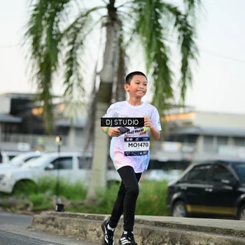 Runner Photo 7907973