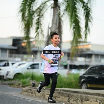 Runner Photo 7907974