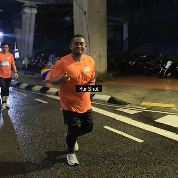 Runner Photo 7907987