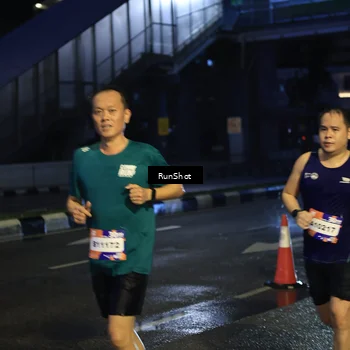 Runner Photo 7908001