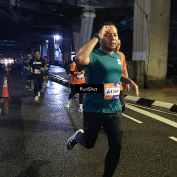 Runner Photo 7908013