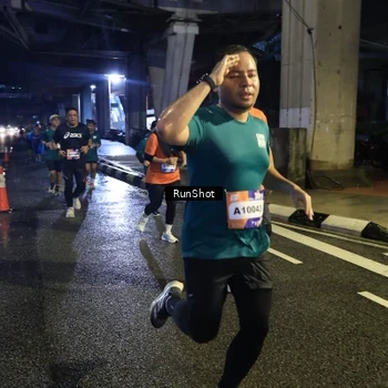 Runner Photo 7908017