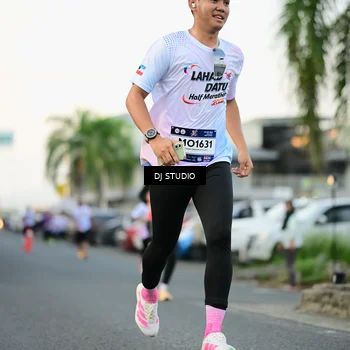 Runner Photo 7908026