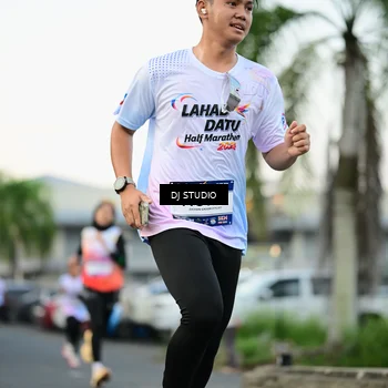 Runner Photo 7908031