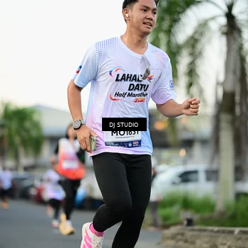 Runner Photo 7908037