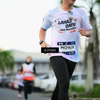 Runner Photo 7908041