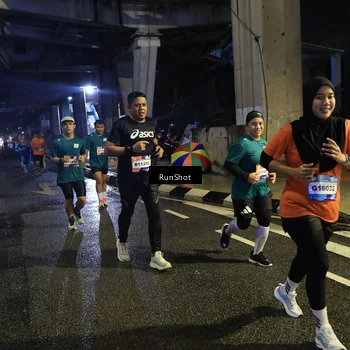 Runner Photo 7908055