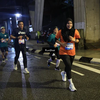 Runner Photo 7908059