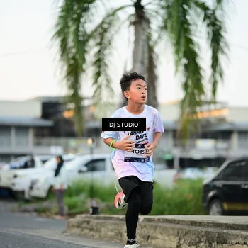 Runner Photo 7908061