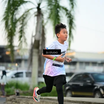 Runner Photo 7908069
