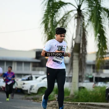 Runner Photo 7908082