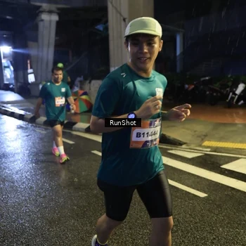 Runner Photo 7908107