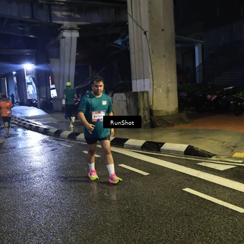 Runner Photo 7908108